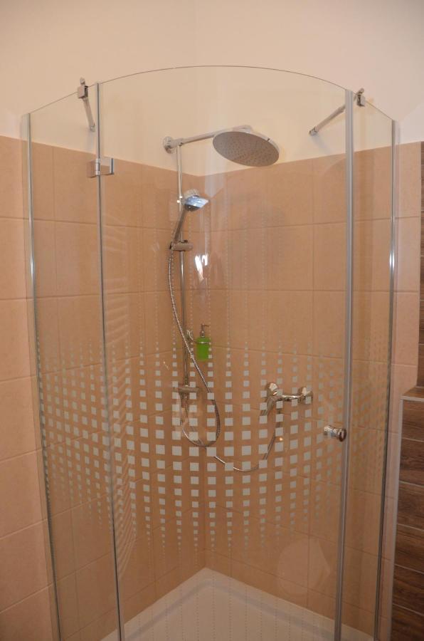 Nn Apartmanette Budapest Luaran gambar